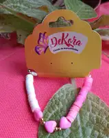 Pulsera en Fimo con Corazones Rosados: Elegancia y Dulzura en tu Muñeca