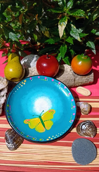 Cerámica de la Chamba: Arte Tradicional en Cada Pieza