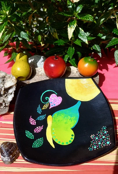 Cerámica de la Chamba: Arte Tradicional en Cada Pieza