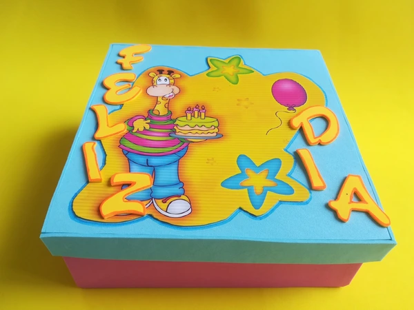 Cajas de Cartón y Cartulina para Regalos Personalizadas: Un Toque Único para tus Detalles Especiales